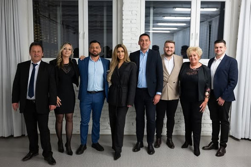 646927578 1819055479156138 5587768317074520029 n.jpg?stp=dst jpg s590x590 tt6& nc cat=104&ccb=1 7& n.jpg