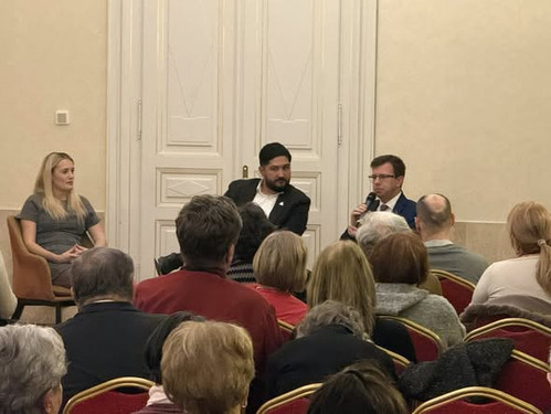 649781682 1605316618263302 4025615003588269282 n.jpg?stp=cp6 dst jpg s590x590 tt6& nc cat=106&ccb=1 .jpg