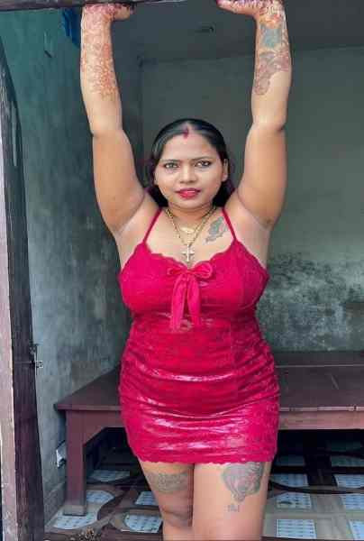 Desi Lady Giving Blowjob Uncut Hindi Hot Short Film | WEB-DL X264 1080p Download