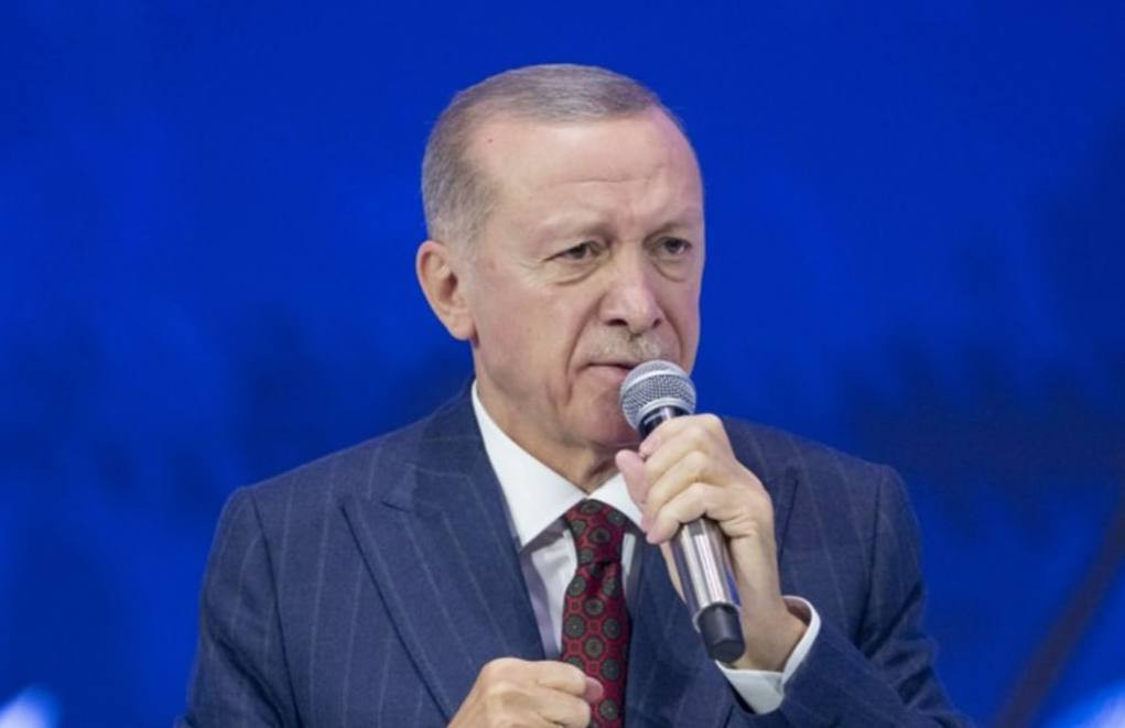 أردوغان:
▪ سنكثف اتصالاتنا على جميع المستويات حتى يتم إرساء وقف لإطلاق النار واستعادة الهدوء في منطقتنا

▪ لا نريد أن نشهد صراعًا أو حربًا في جوارنا خ...