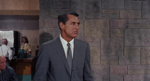西北偏北.North.by.Northwest.UHD.BluRay.2160p.x265.DV.HDR.TrueHD7.1.Atmos.mUHD FRDS ENG 014500.jpg