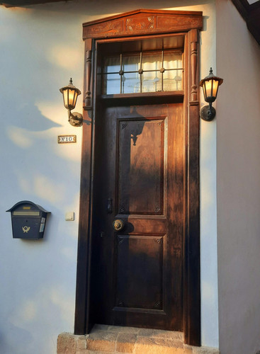 9bad28458b19.jpg