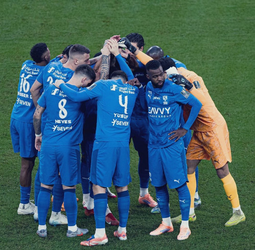 HCbaaS1aoAAb ZJ.jpg