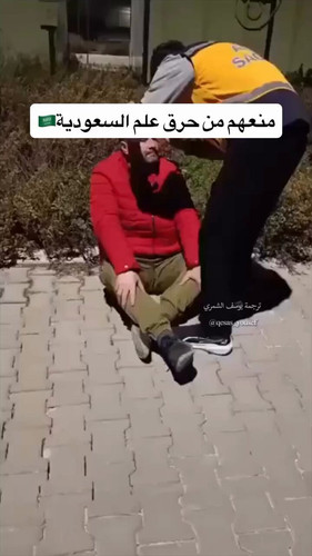 9DLzsyk7pF2T4jZf.jpg