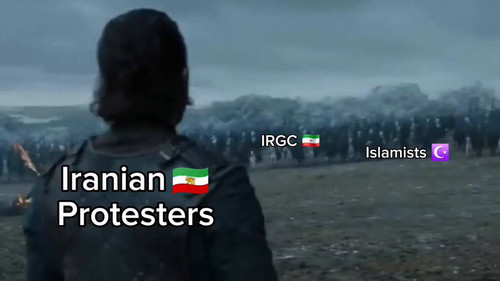 C7UuIIoBQX4zkhu0.jpg