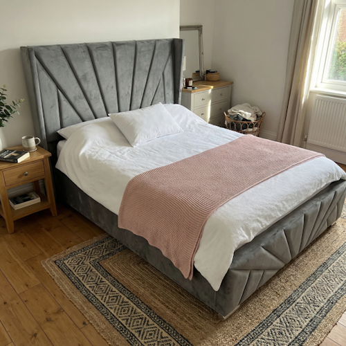 An Ottoman Bed Double That Works in Any Master Bedroom.png