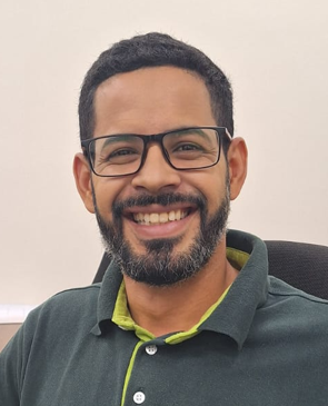 Rodrigo Cruz.png