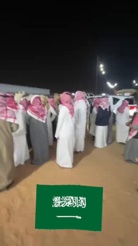 8AkDPFqrWirOG4eh.jpg