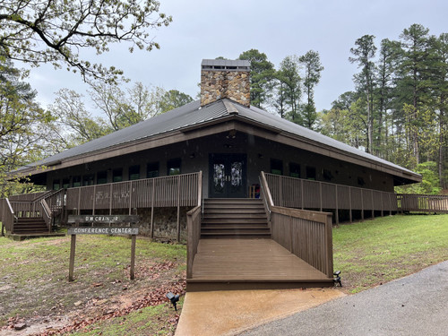 East Texas Cabins For Rent.jpg