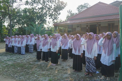 UPACARA PUTRI.jpg