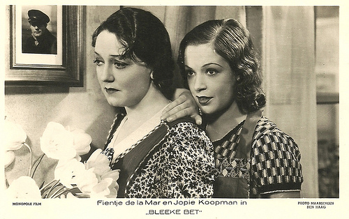 10858846136 361824d14c.jpg