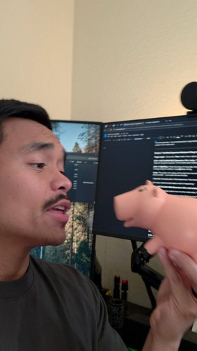 iD8tc8AJ9 Shy5HK.jpg