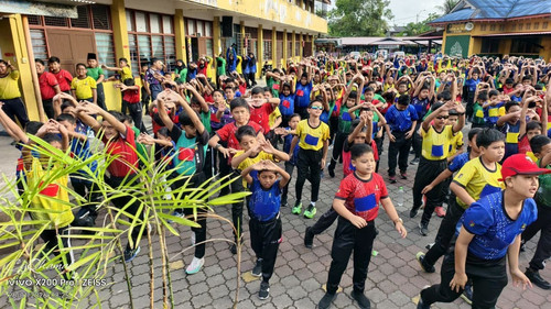 4257beca 73cd 429e 9e1f 80492e6eff39.jpg