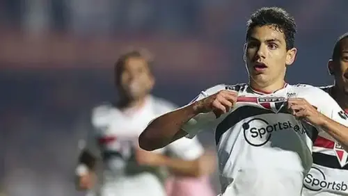 Pacotão de reforços: Crespo ganha André Silva e monitora volta de Lucca no São Paulo