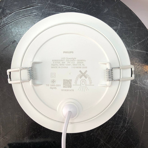 Den Spotlight am tran LED Philips 59776 POMERON 070 7w 220 240v 2700k 390lm (7)