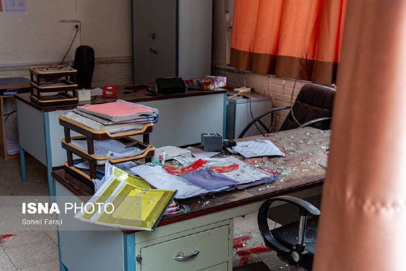جانب من الأضرار التي لحقت بمدرسة عصمت للبنات في أورمية بإيران؛ جراء هجوم أمريكي وإسرائيلي...