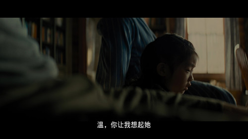 Knock.At.The.Cabin.2023.UHD.BluRay.2160p.HDR.x265.10bit.Atmos.TrueHD.7.1 Ubits 002201.jpg