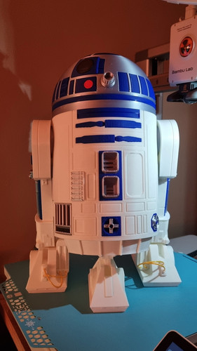 R2.jpg