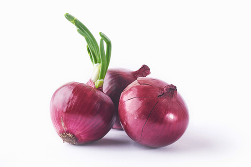 red onion whole isolated white.jpg