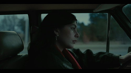 Something.Very.Bad.Is.Going.to.Happen.S01E01.Never.Get.On.One.Knee.2160p.NF.WEB DL.CZ EN.DD+5.1.Atmo.jpg