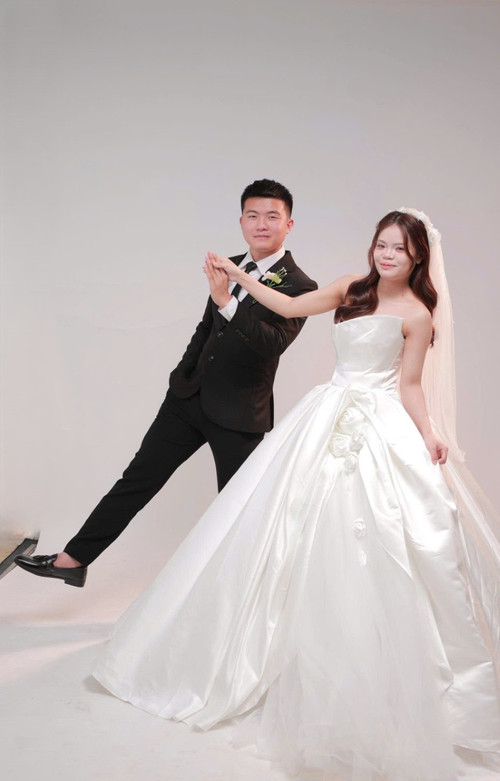 z7623844274402 7c43a9dd18a2a7cff4c43f5d6f222769.jpg