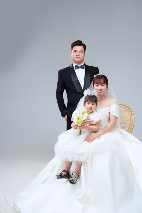 z7623350081323 25c359c4ed61fb62e2676758986a1a00.jpg