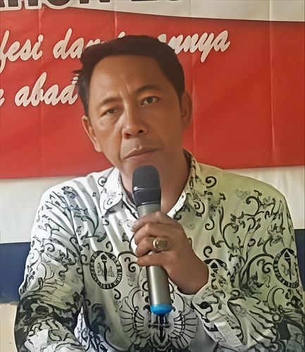 Ketua. Hodden, S.Pd.jpg