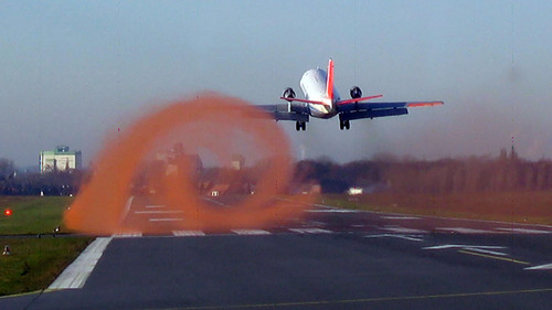 VFW 614 ATTAS Wingtip vortices at start.jpg
