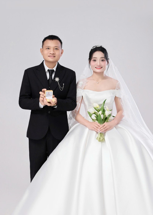 z7551808296921 8ce42a15f57659fbfbe6005987335a49.jpg