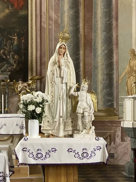 638702295 26443783725245525 7820903797868607711 n.jpg?stp=cp6 dst jpg s590x590 tt6& nc cat=102&ccb=1.jpg