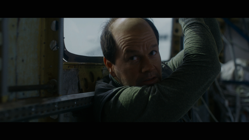 Flight Risk 2025 USA V2 BluRay Remux UHD HDR10 2160p Atmos TrueHD7.1 CHD.mkv 20260222 201045.186.png
