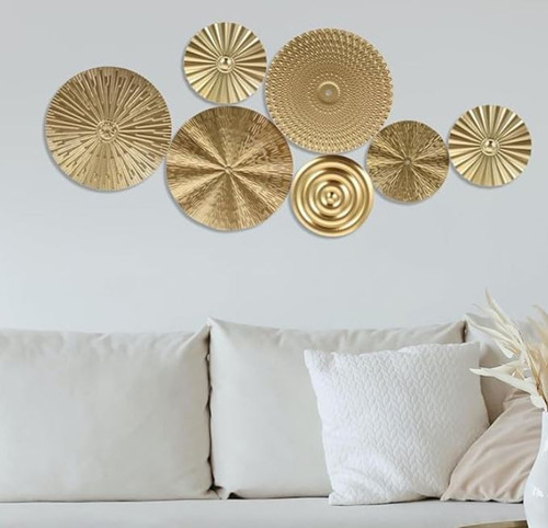 disc decor arrangement.jpg