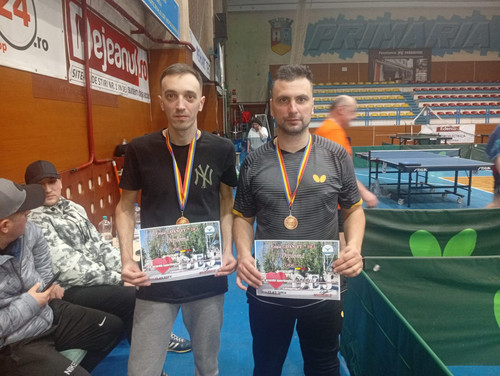 qFjUzj2.md.jpg qFjUzj2.md.jpg