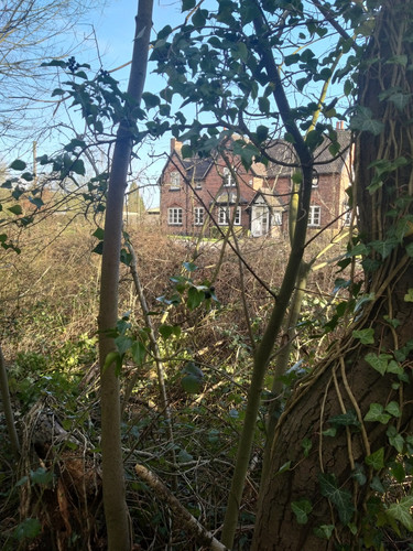 80e754ba f7ad 4eff 91bb b587ca5941b8.jpg