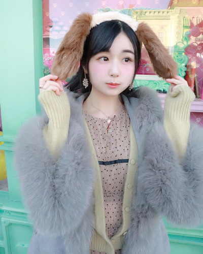 20191217 140834 B6LSSjCnSxf 01.jpg