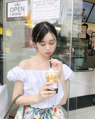 20190724 102336 B0S8fDonX K 01.jpg