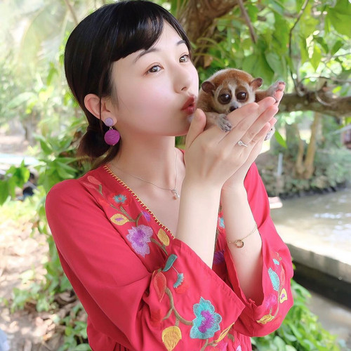 20190417 125259 BwW3rZenneq 01.jpg