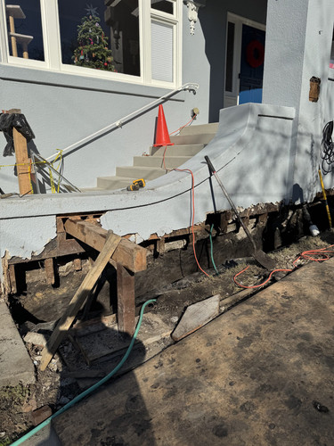 Expert Foundation Underpinning in Oakland for Long-Lasting Structural Support.jpg