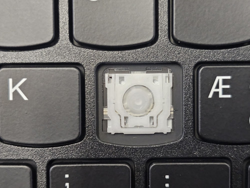 X13 Gen2 keyboard D.jpg