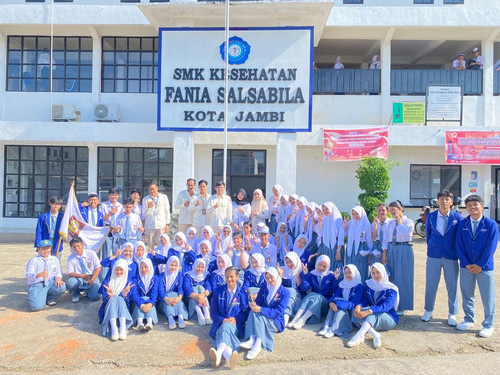 bd2237c3 d0af 4ff4 a358 8c95d6b59e01.jpg