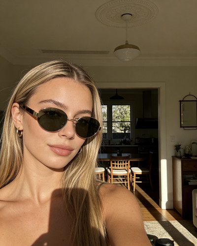 生成墨镜模特佩戴图 (16).jpg