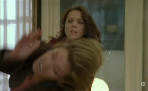 Femmes de loi s1e2 Une occasion en or 1.jpg