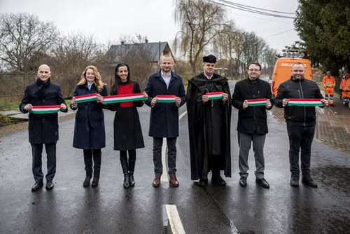 632773179 1419933519920850 7140355399699032350 n.jpg?stp=dst jpg s590x590 tt6& nc cat=110&ccb=1 7& n.jpg