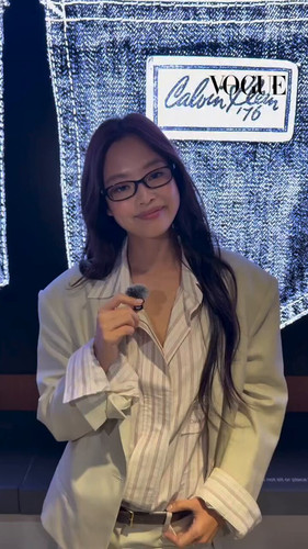 KlEkTX c0bRNBa9K.jpg