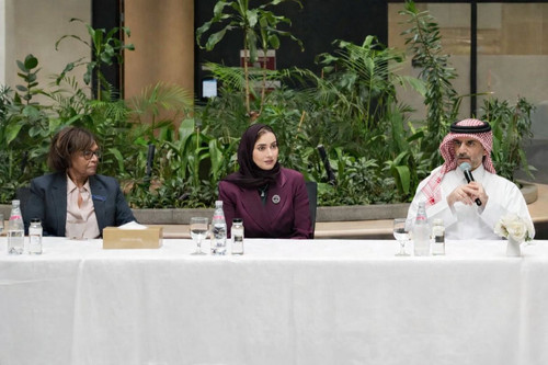 HA5ab ebsAABi7A?format=jpg.jpg