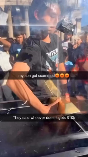 hlwWzmsPCpl4L8sm.jpg