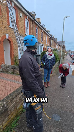 PnwTsxL4AjcL4 0g.jpg