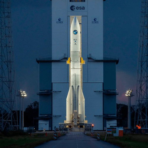 HA oMy WYAA8Sz ?format=jpg.jpg