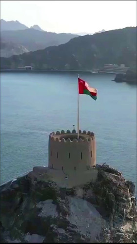 HkmNUA7u tFqAA2a.jpg