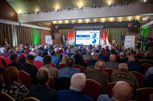 632978935 122164806560708341 4652625399624775311 n.jpg?stp=dst jpg s590x590 tt6& nc cat=104&ccb=1 7&.jpg